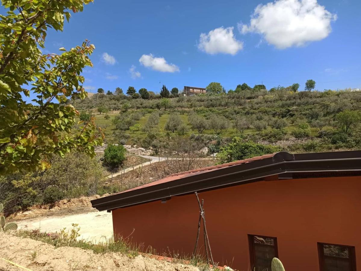 Hotel La Casa Dei Sogni Agira Exteriér fotografie
